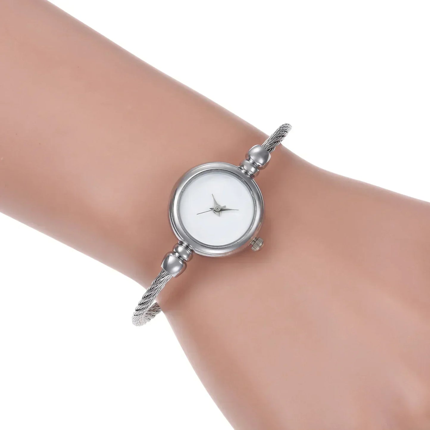 Small Bangle Bracelet Luxury Watches Stainless Steel Ladies Quartz Wrist Watch 