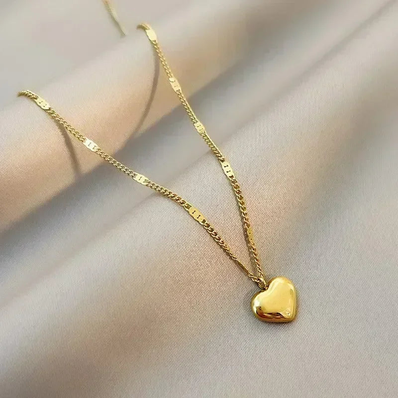 New Cross-Border Couple Cavicle Chain Geometric Heart-Shaped Light Luxury Temperament Simple Sweet Love Pendant Necklace Jewelry